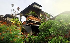 Candra Asri Bungalow